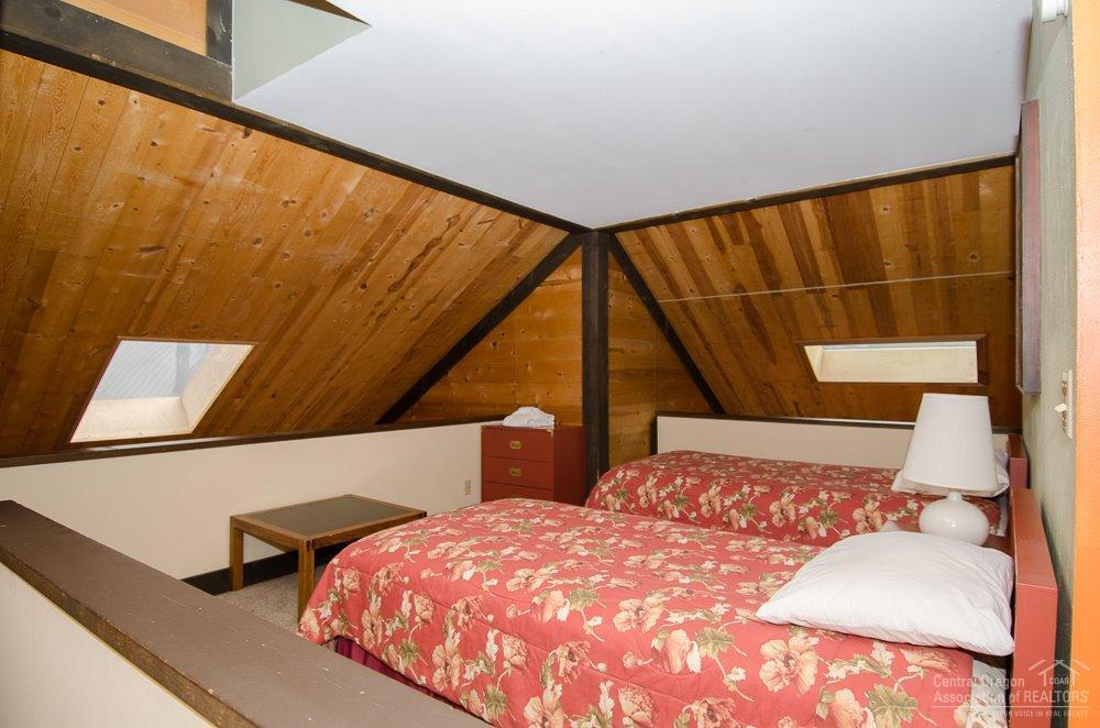 Polehouse - Residential