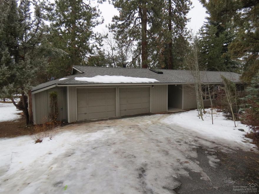 Large 2328 sq. ft. home with 4 bedrooms and 2.5 baths. New kitchen with new appliances, formal dining room, family room, utility, pantry and all on a 0.36 acres lot on Bends Southeast part of town. Lot is huge and has a variety of mature trees and outcroppings.