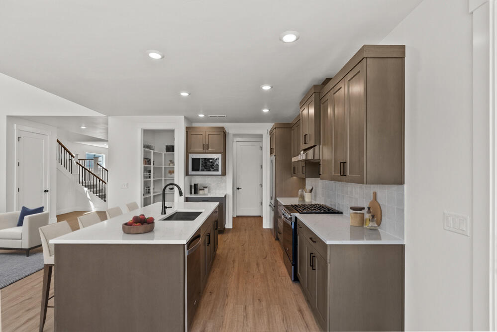 61051 SE Ledger Lane