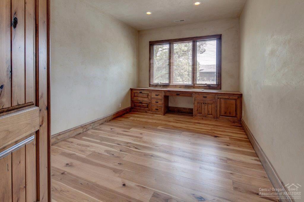 Pronghorn - Residential