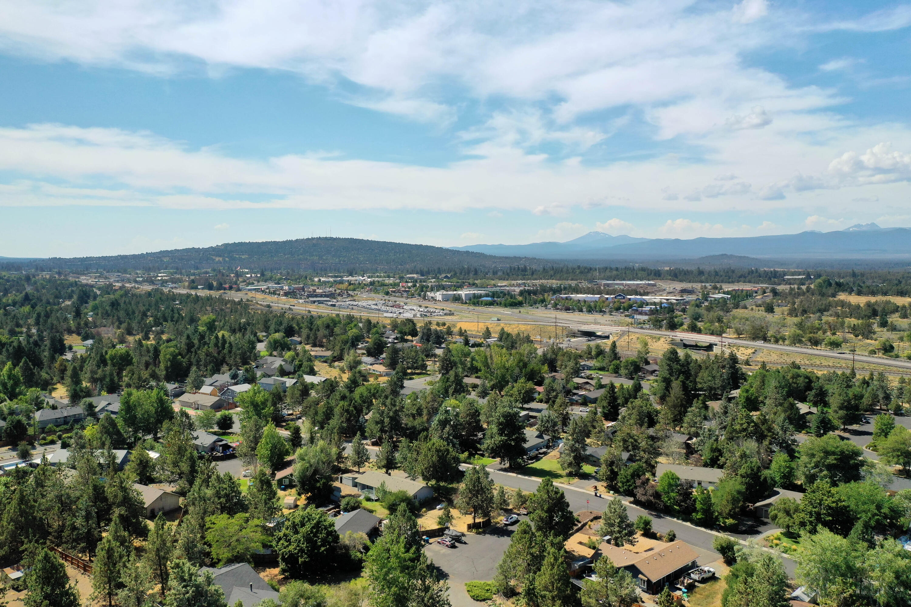 Hunters Circle - Residential