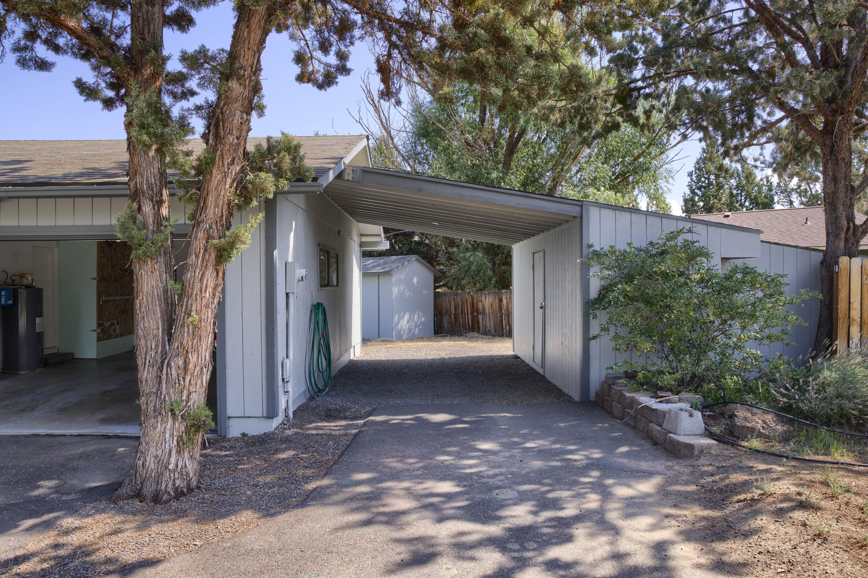 Hunters Circle - Residential