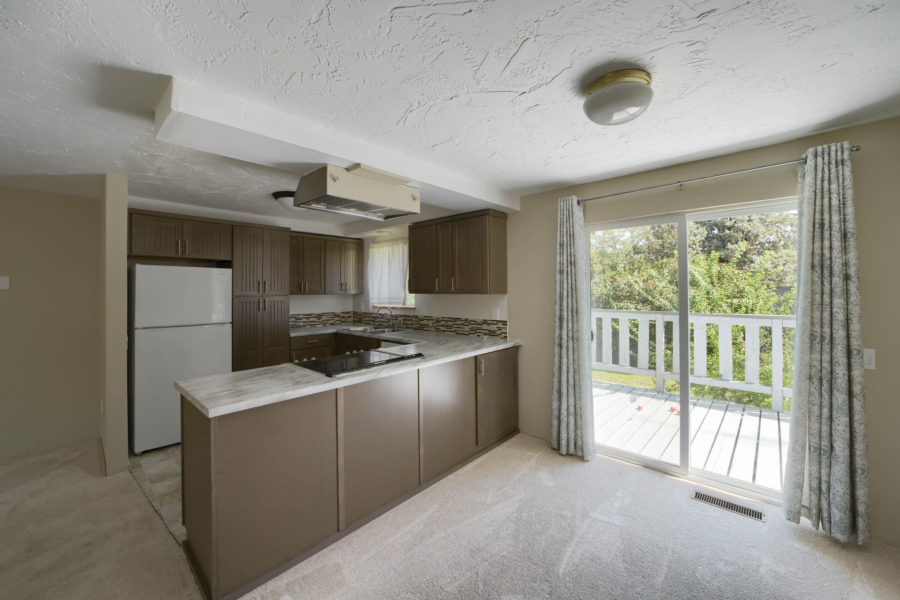 Hunters Circle - Residential