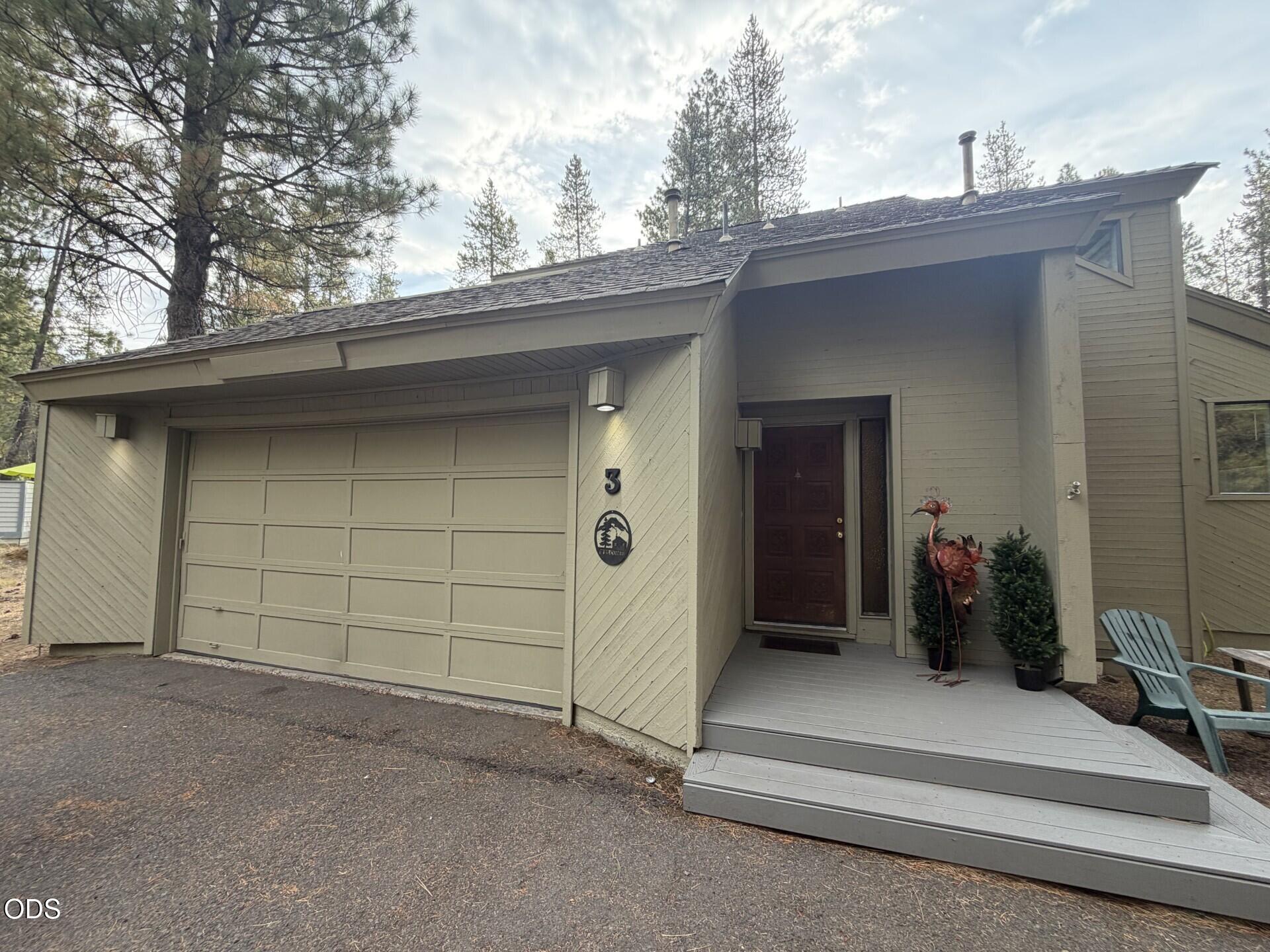 57384 Acacia Lane