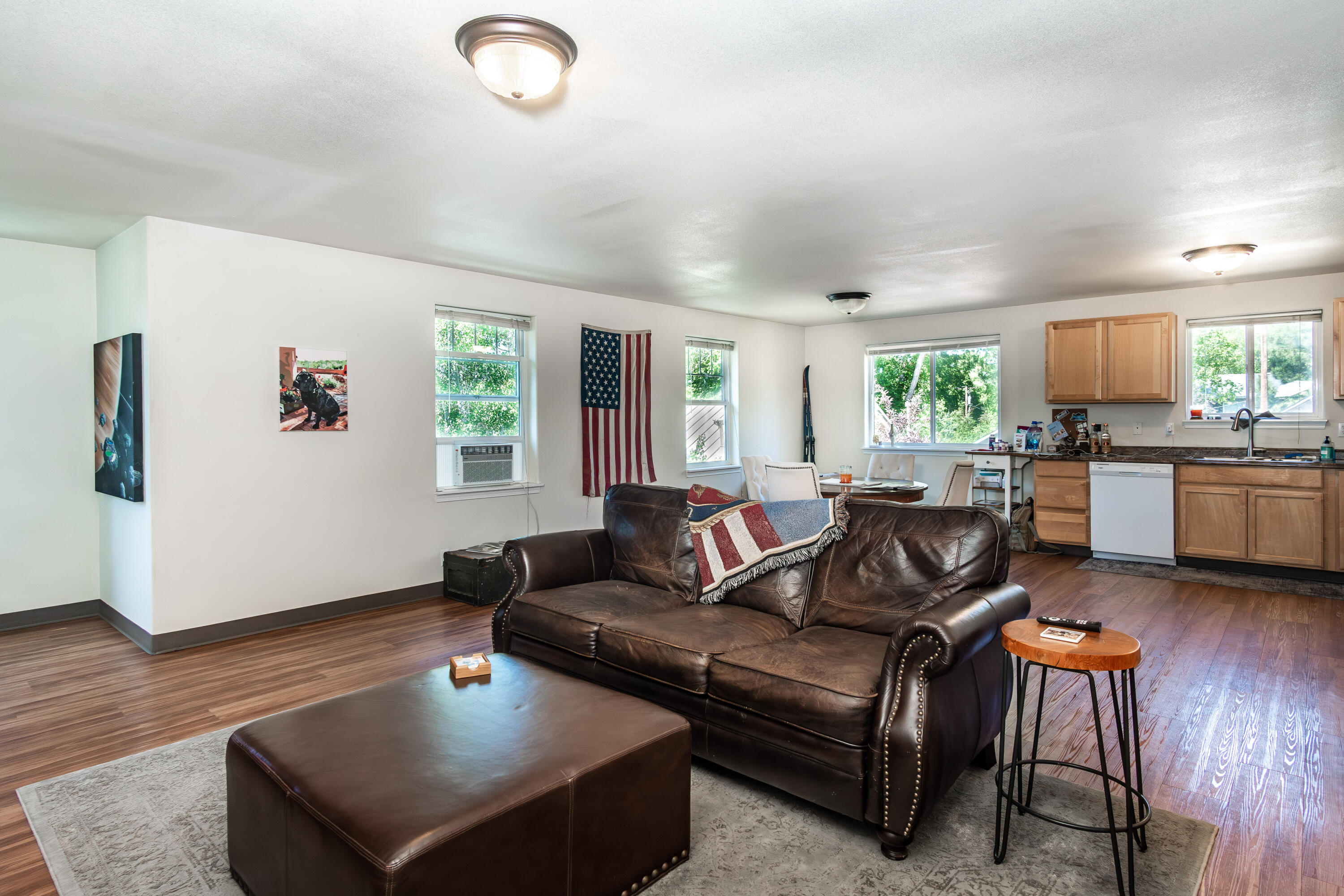 Kenwood - Residential Income