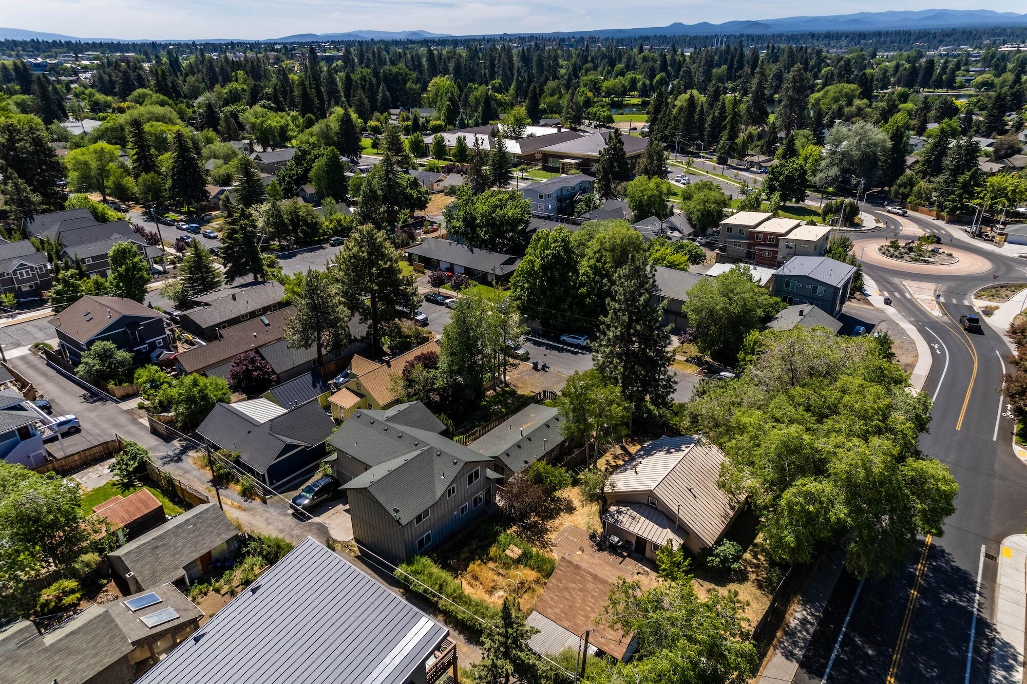 Kenwood - Residential Income