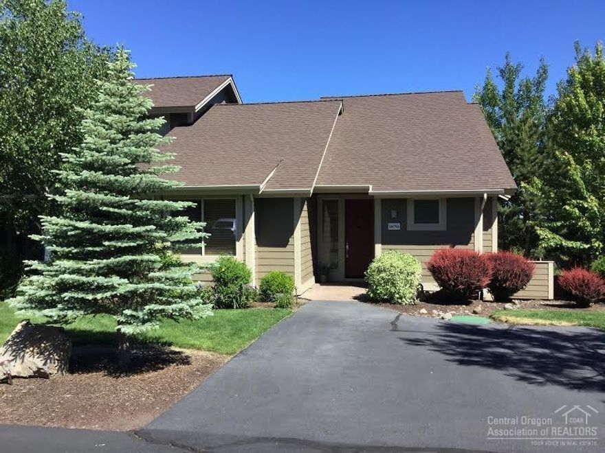 Great Creekside Townhome in Eagle Crest Resort. Fabulous mountain views from the deck make this a one-of-a-kind availability! A 2 bedroom and 2 bath home, 1419sf. Super clean and well maintained. Feel free to hike, bike, golf, fish or just relax by the many amenities on the resort. This unit has a proven rental history both as a long term or vacation rental. A great vacation home, investment property or private residence. Only 10 miles from beautiful Sisters and 5 miles from downtown Redmond.