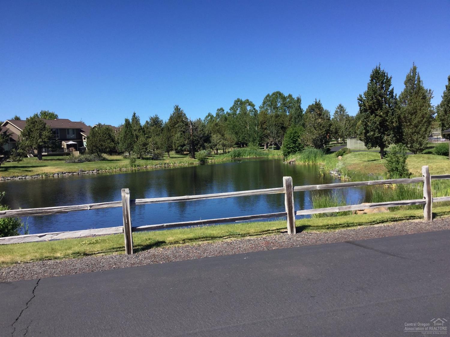 Eagle Crest - Residential