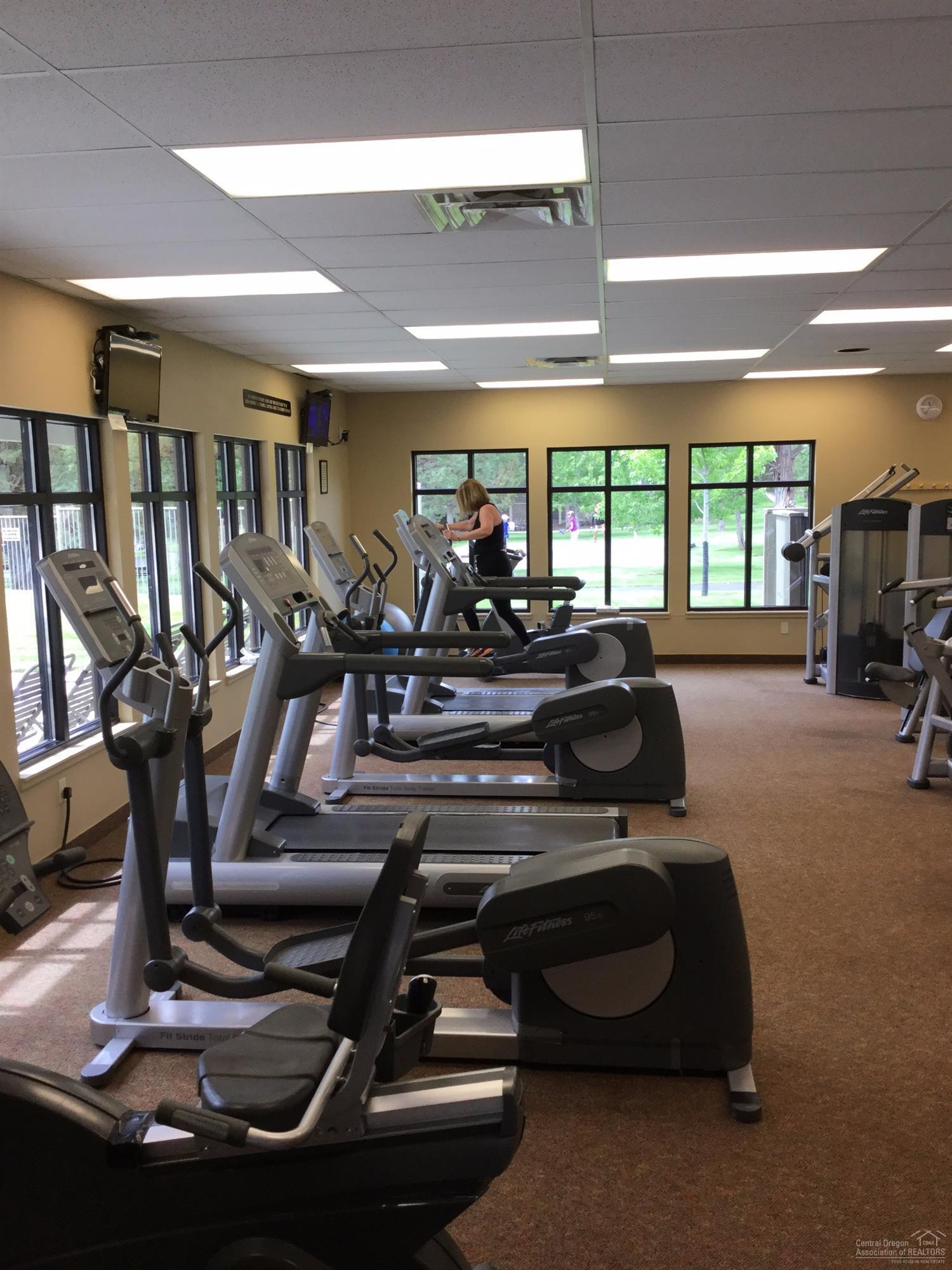 Eagle Crest - Residential