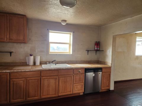 Tiny photo for 385 SE B Street, Madras, OR 97741 (MLS # 220211713)