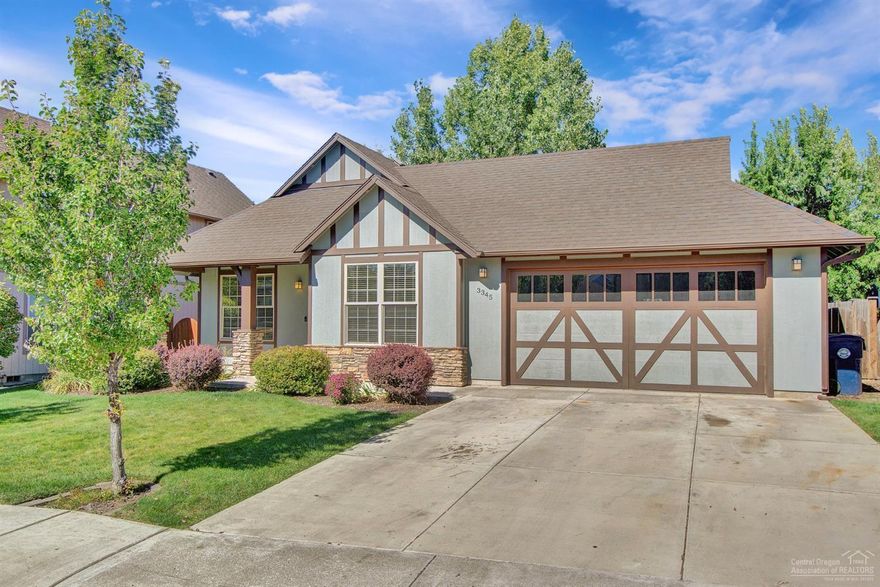 Attractive single-story craftsman home in great location. Open living/dining/kitchen space with breakfast bar, granite counters, stainless steel appliances, gas range and fireplace. Great floorplan with good separation of space between master suite and other 2 bedrooms, easy to maintain yard.