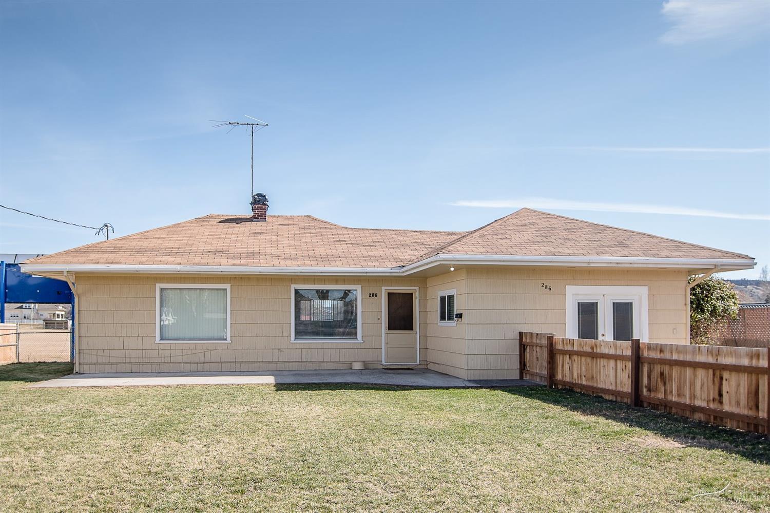 Oregon + Western - Residential