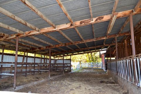 Tiny photo for 6181 Lower River Road, Grants Pass, OR 97526 (MLS # 220215523)