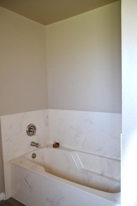 Tiny photo for 6181 Lower River Road, Grants Pass, OR 97526 (MLS # 220215523)