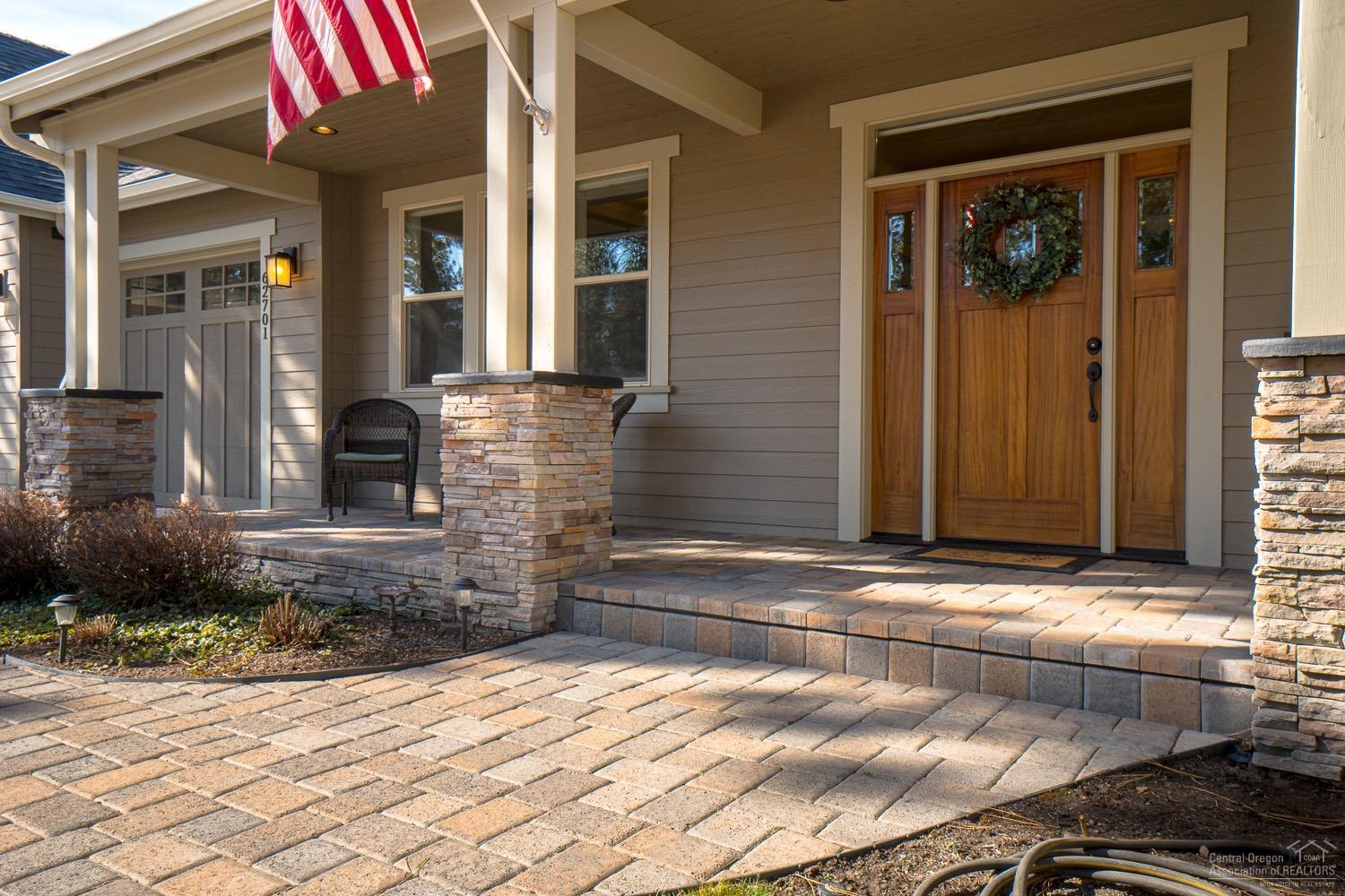 Three Pines - Residential