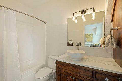 Tiny photo for 875 NW Fort Clatsop Street, Bend, OR 97703 (MLS # 220220246)