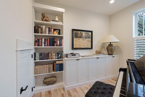 Tiny photo for 875 NW Fort Clatsop Street, Bend, OR 97703 (MLS # 220220246)