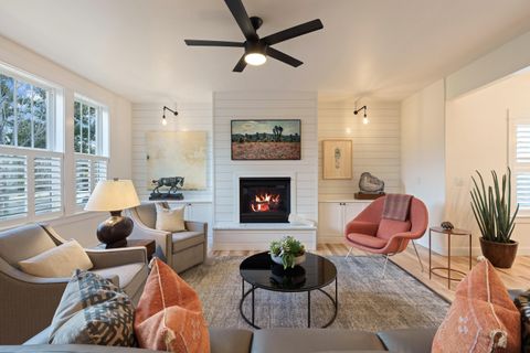 Tiny photo for 875 NW Fort Clatsop Street, Bend, OR 97703 (MLS # 220220246)
