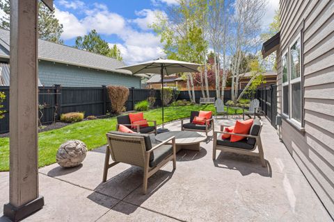 Tiny photo for 875 NW Fort Clatsop Street, Bend, OR 97703 (MLS # 220220246)