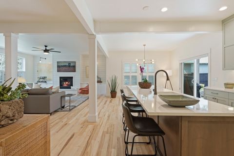 Tiny photo for 875 NW Fort Clatsop Street, Bend, OR 97703 (MLS # 220220246)