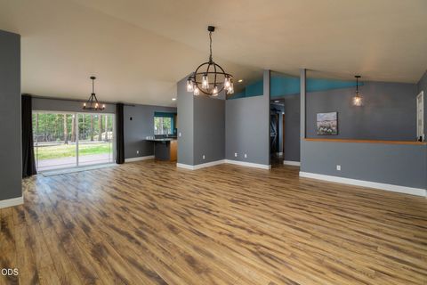 Tiny photo for 51343 Mitchell RD, La Pine, OR 97739 (MLS # 220223813)