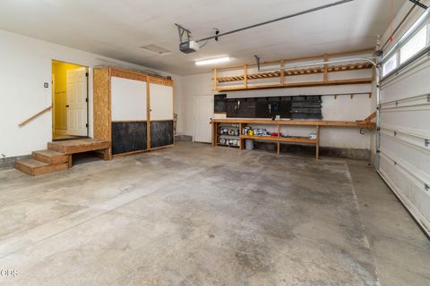 Tiny photo for 51343 Mitchell RD, La Pine, OR 97739 (MLS # 220223813)