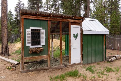 Tiny photo for 51343 Mitchell RD, La Pine, OR 97739 (MLS # 220223813)
