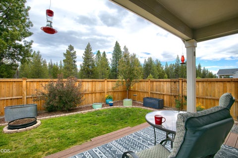 Tiny photo for 16624 Pine Creek Drive, La Pine, OR 97739 (MLS # 220222816)