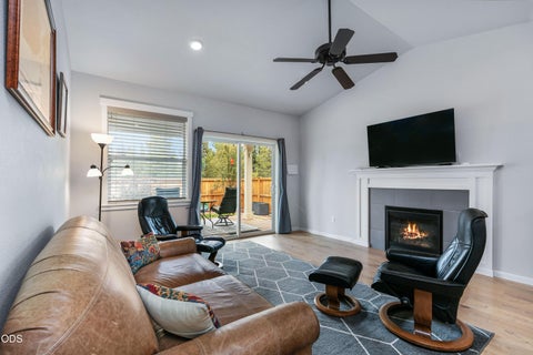 Tiny photo for 16624 Pine Creek Drive, La Pine, OR 97739 (MLS # 220222816)