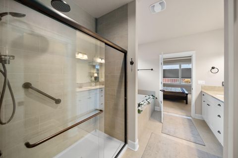 Tiny photo for 1229 NE Sunrise Street, Prineville, OR 97754 (MLS # 220212900)