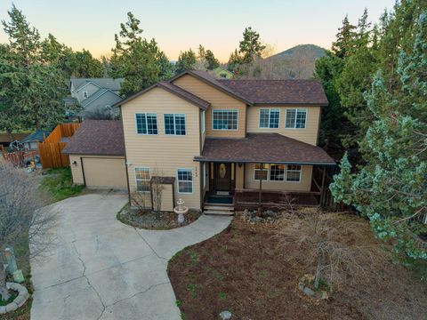 2069 NE Hollow Tree Lane Bend OR 97701