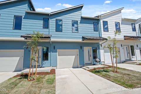 Photo of 2032 Sunset Drive #7, Medford, OR 97501 (MLS # 220226842)
