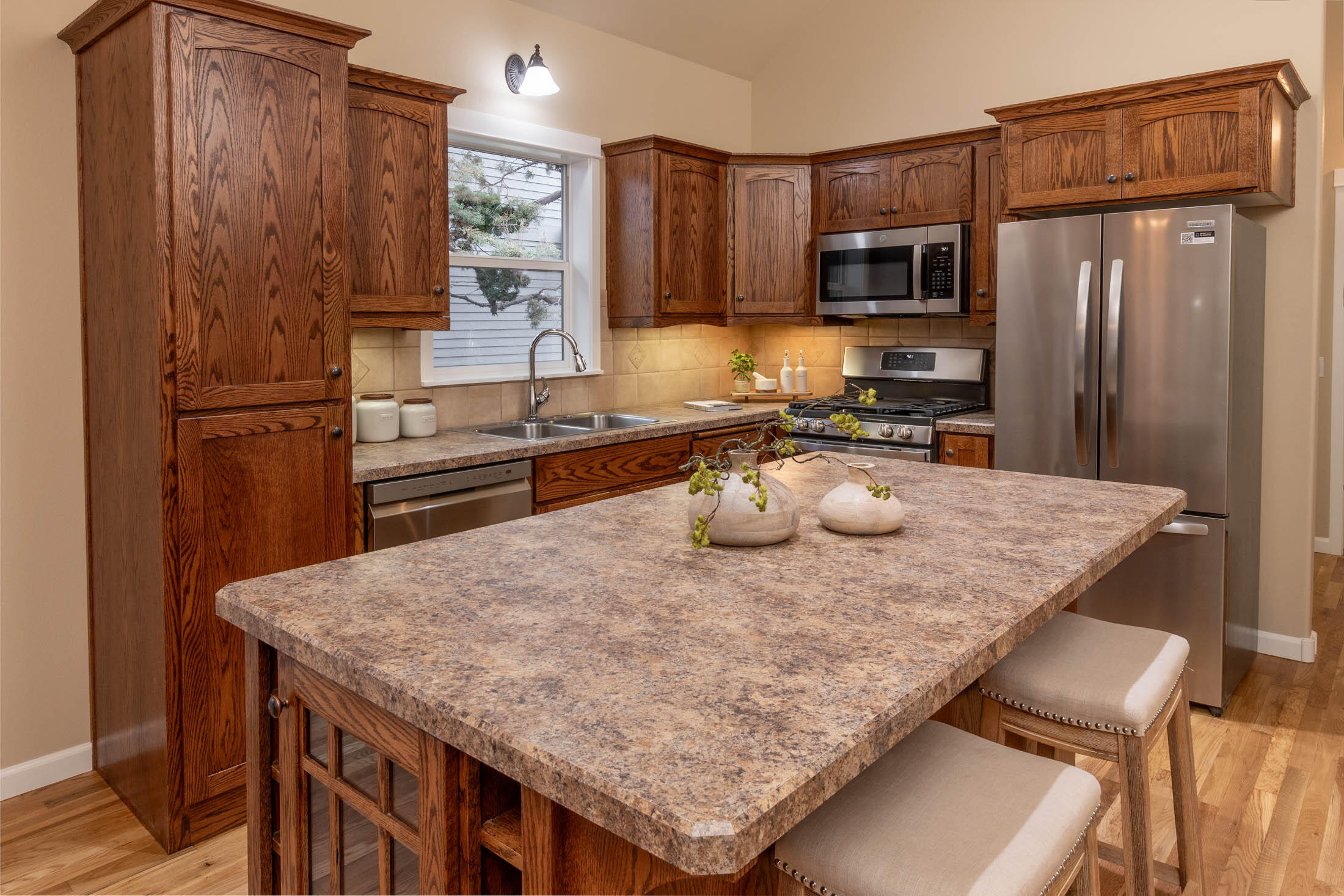 2626 NW Ordway Avenue