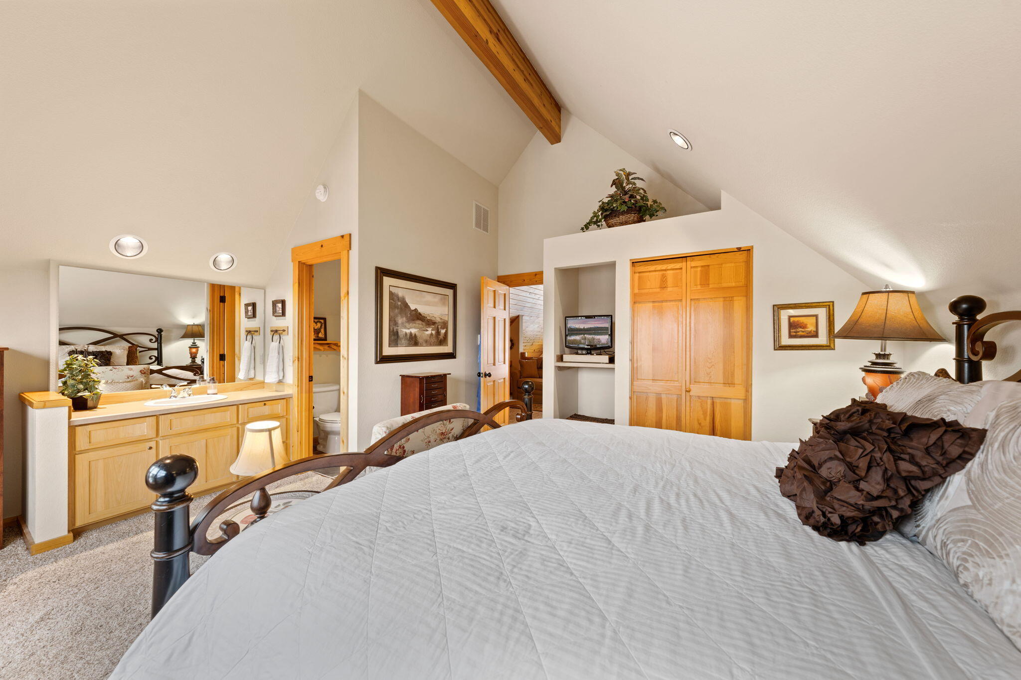 Eagle Crest - Residential