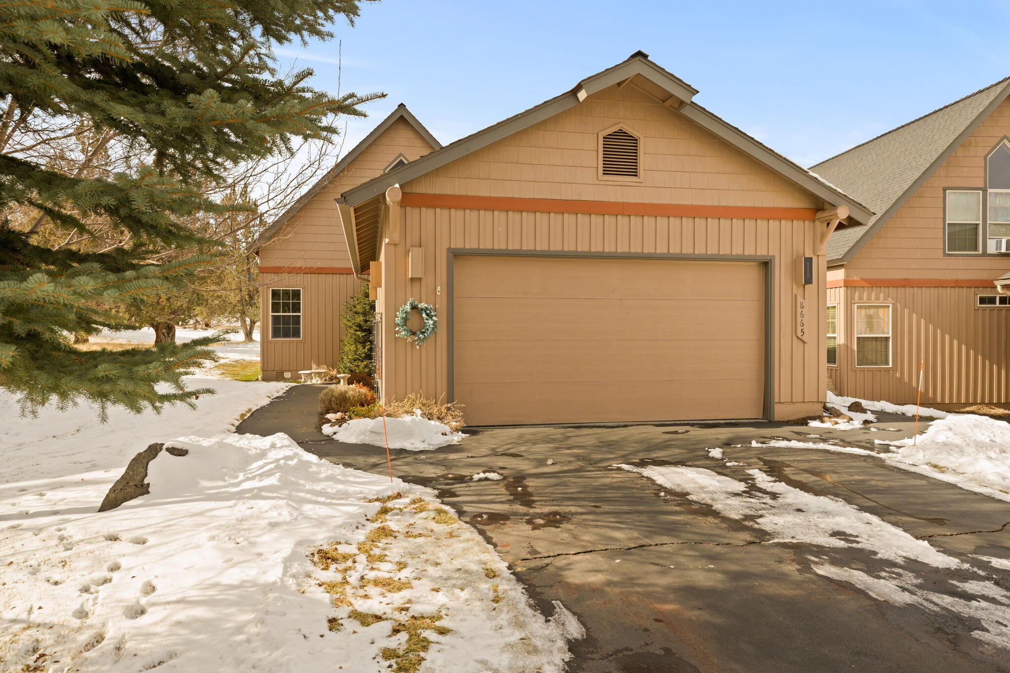 Eagle Crest - Residential