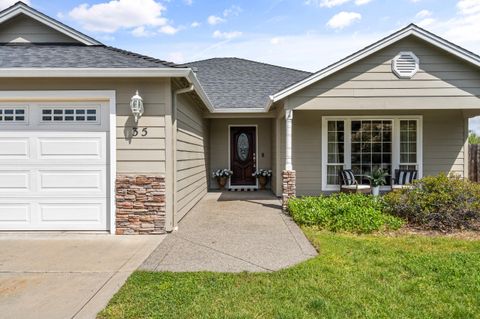 Tiny photo for 35 Scholarship Way, Medford, OR 97501 (MLS # 220219403)