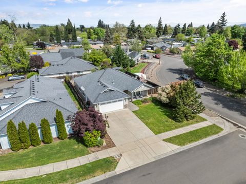 Tiny photo for 35 Scholarship Way, Medford, OR 97501 (MLS # 220219403)