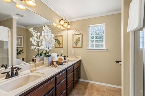 Tiny photo for 35 Scholarship Way, Medford, OR 97501 (MLS # 220219403)