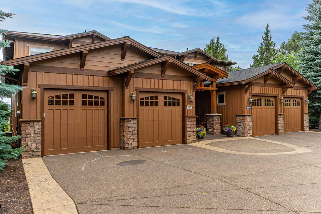 The Bluffs Old Mill - Residential