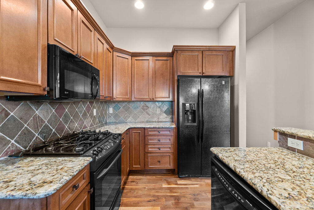 The Bluffs Old Mill - Residential