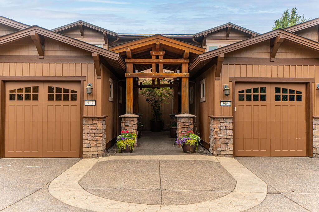 The Bluffs Old Mill - Residential