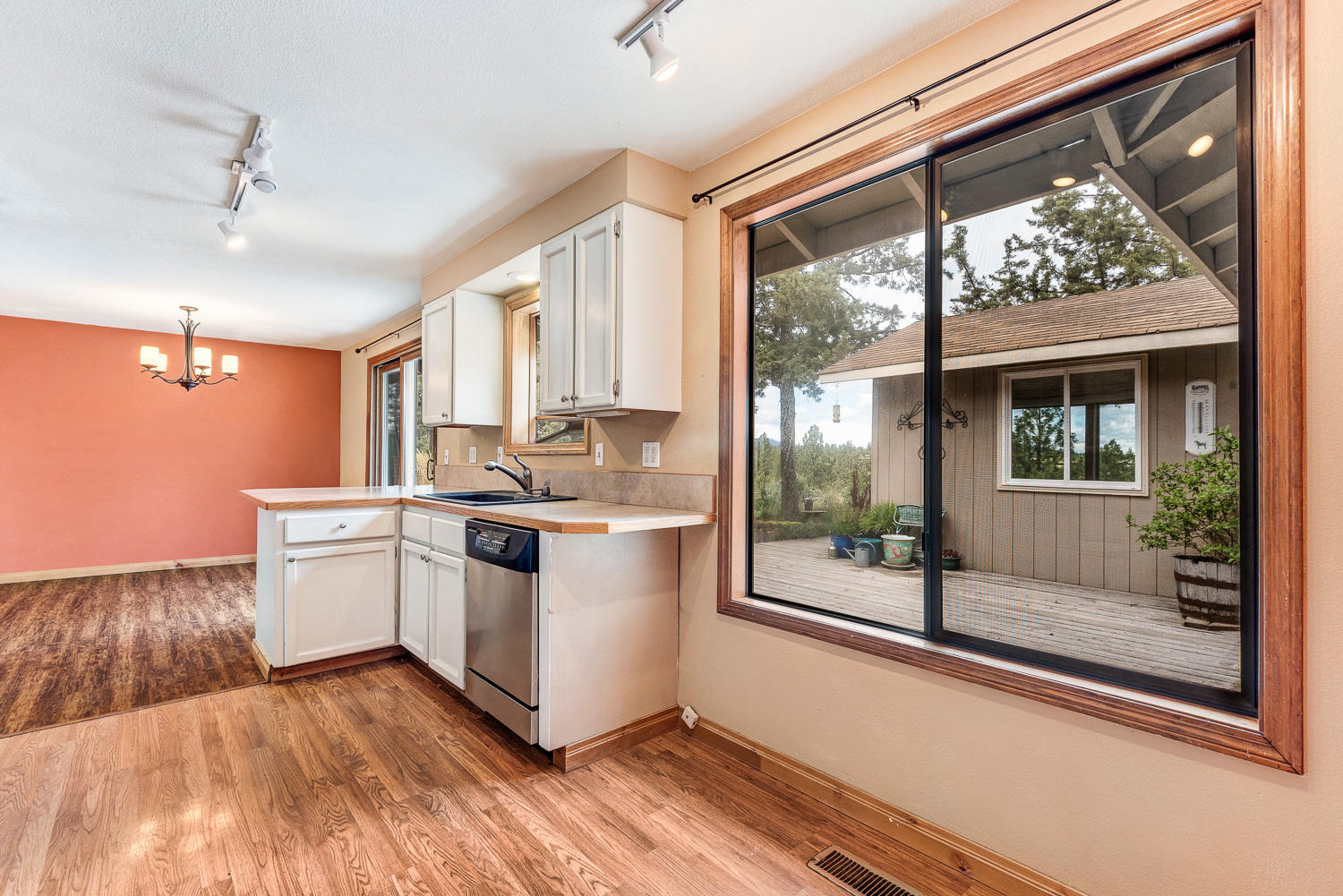 East Bluff - Residential