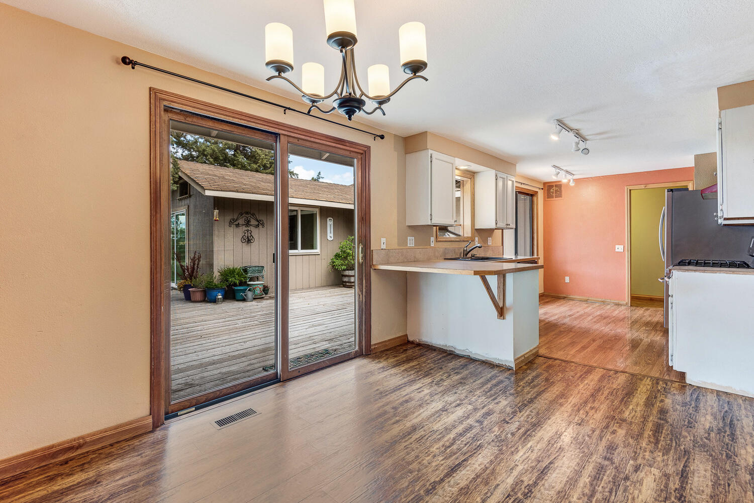 East Bluff - Residential