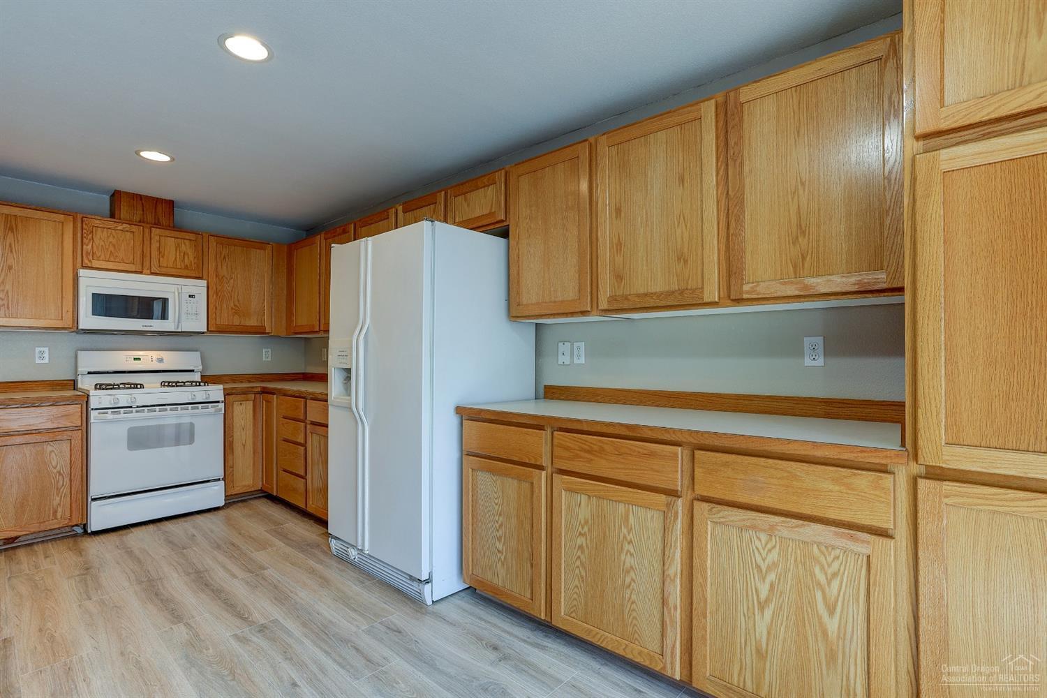 Elkhorn Estates - Residential