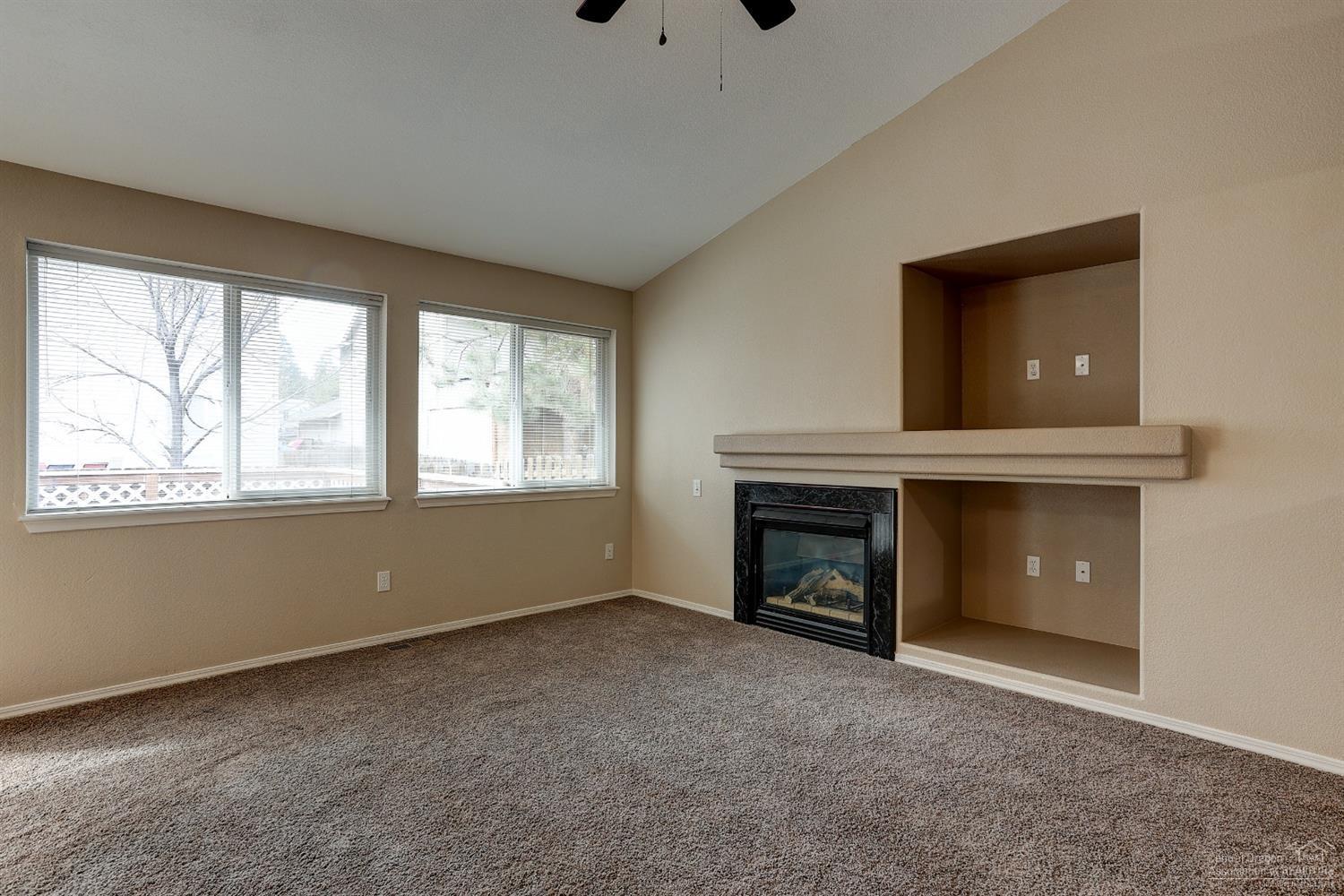 Elkhorn Estates - Residential