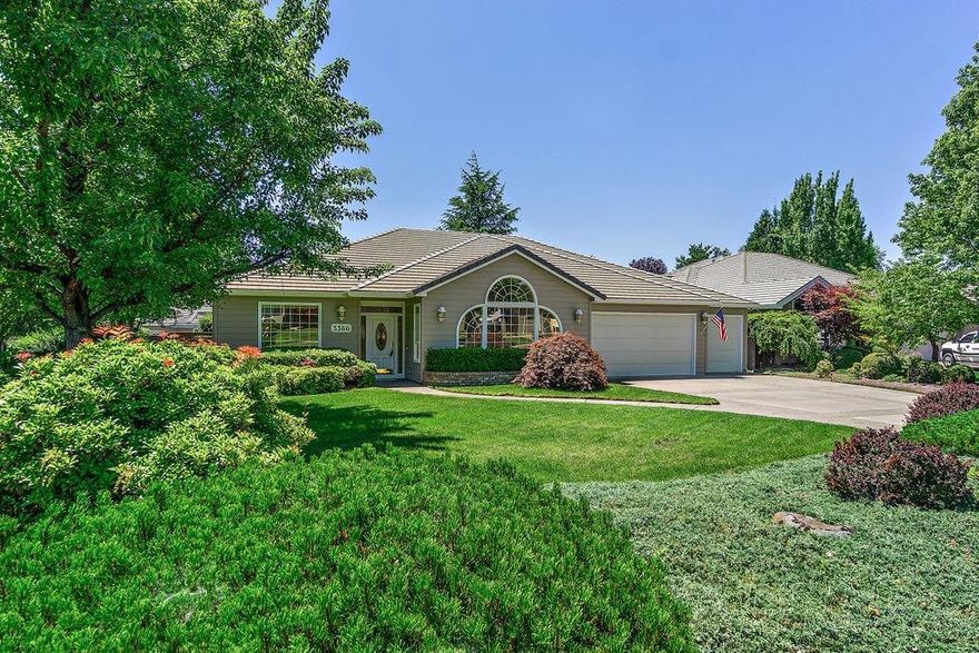 Elegant & spacious single story home in the beautiful Alder Creek neighborhood. This gracious home is situated on a park-like .29 acre corner lot in a quiet cul-de-sac. The open floor plan offers plenty of windows w/natural light pouring in. Hardwood flooring entryway greets w/a formal living room & beautiful paned picture window & vaulted ceiling. Kitchen is open to family room & breakfast nook. Granite counters, solid wood floors, island & plenty of cabinetry is a treat for any chef! Relax in the family room by the gas fireplace w/built in surrounds plus slider to lush backyard. Large master suite offers slider to backyard & huge bath w/ double vanity, jetted tub & walk in shower. There are 2 additional spacious bedrooms & a full bath. Lush backyard retreat is private & serene w/patio, sprinklers & drip system. You'll love the huge 3 car garage w/tons of built ins, plus large driveway. This home is a dream! Close to shopping, dining & medical too!