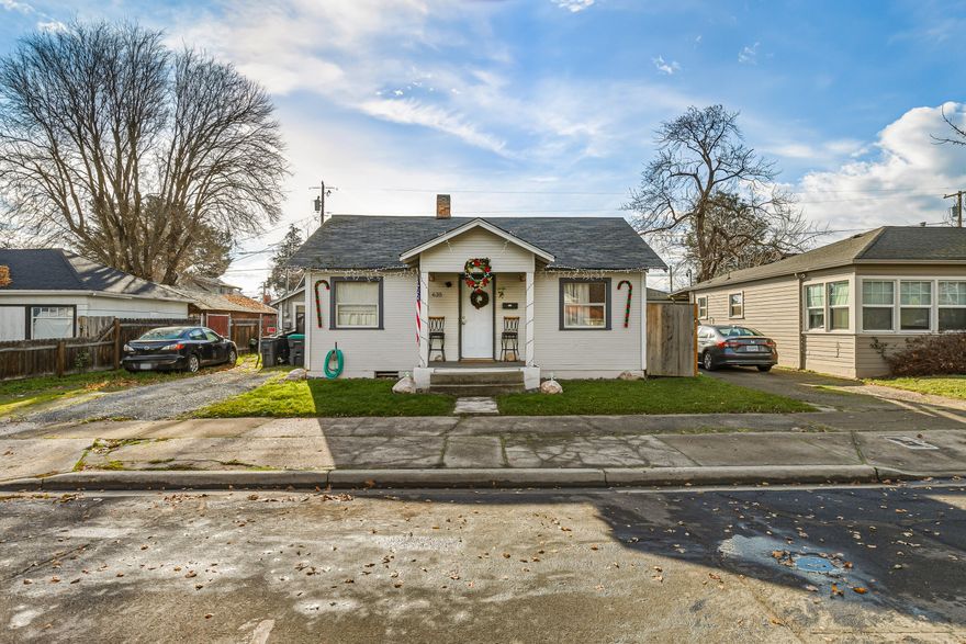 Excellent Medford duplex with proven income and upside potential. This property features two separate 2-bedroom, 1-bath units—front unit offering 744 sq ft (built in 1920) and currently rented for $1,200/month, and a back unit with 728 sq ft (built in 1946) currently rented for $625/month. Ideal for investors or owner-occupants looking to generate steady monthly income in a desirable local market.