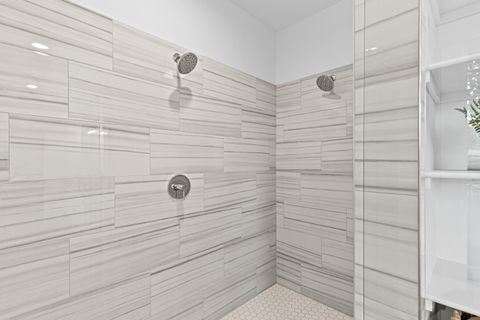 Tiny photo for 107 Golf View Drive, Eagle Point, OR 97524 (MLS # 220212164)