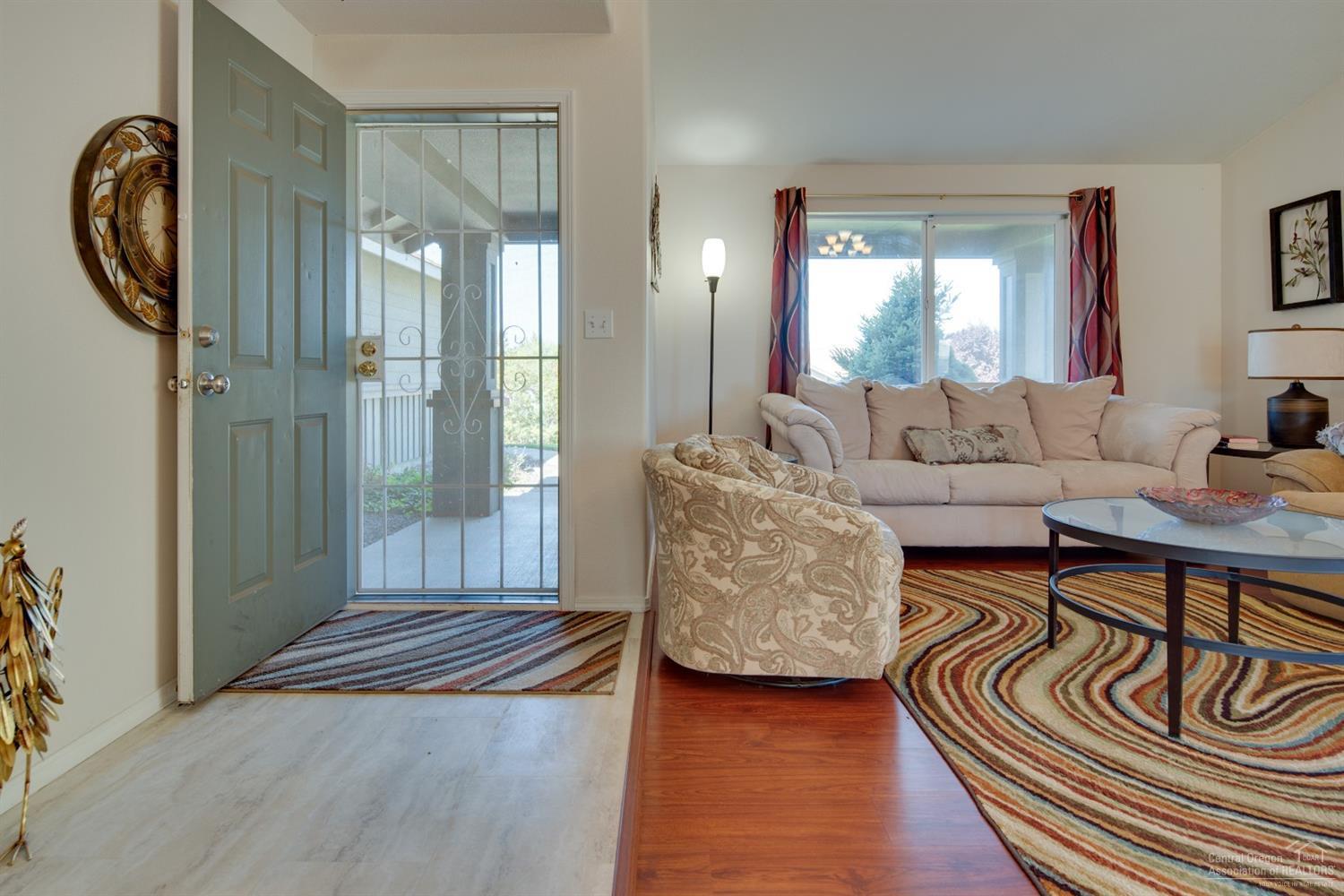 Justin Glen - Residential