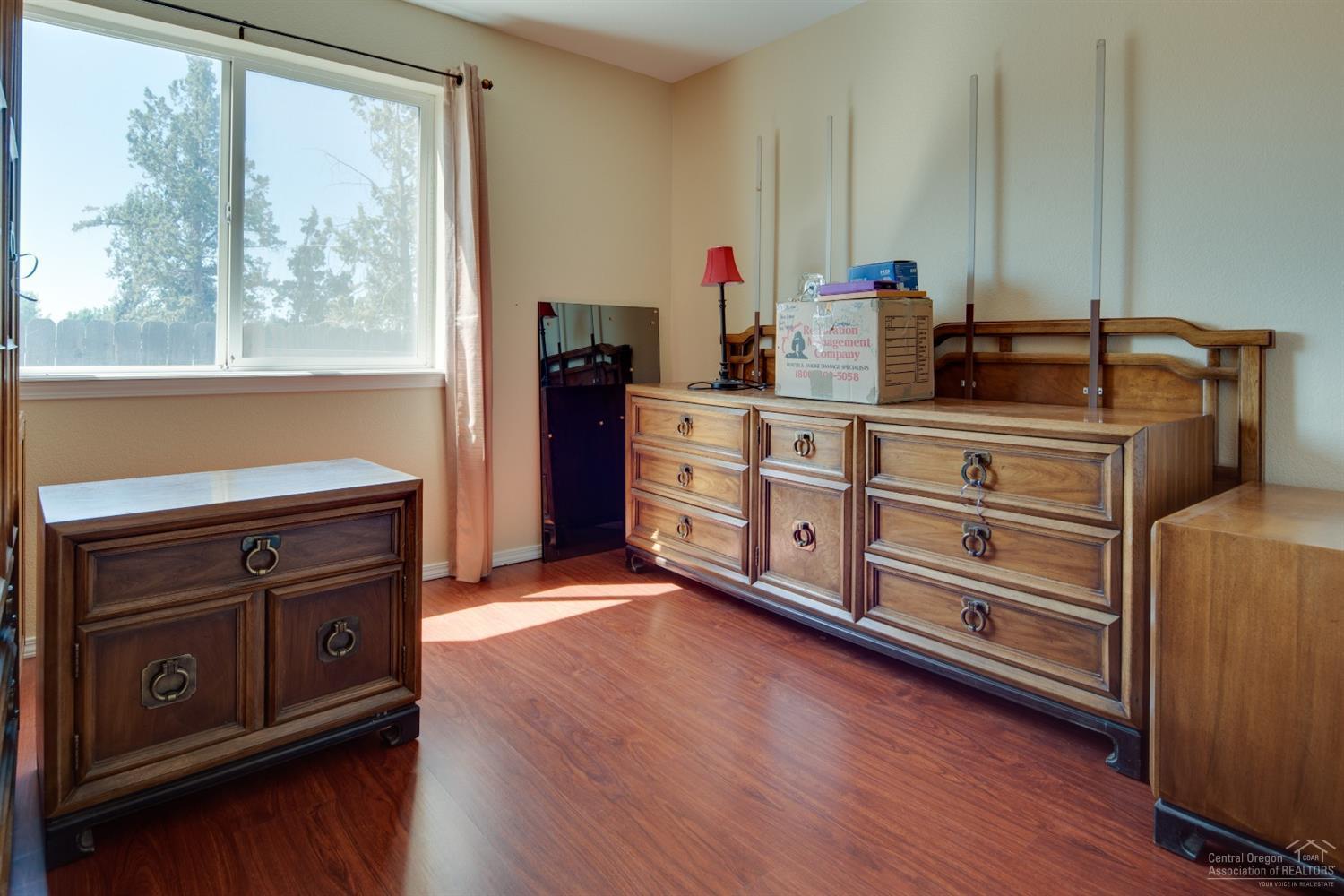 Justin Glen - Residential